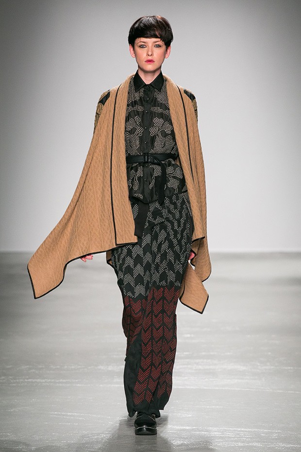 Rahul-Mishra-fw16-(29)