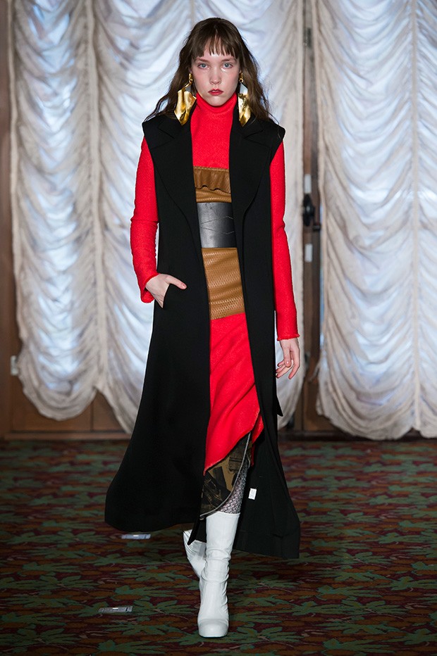 VERONIQIUE-LEROY-FW16-23