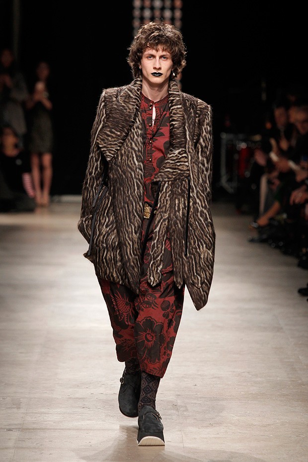 Andreas Kronthaler for Vivienne Westwood Fall 2016 Ready-to