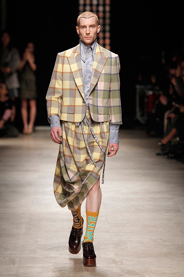 PFW Andreas Kronthaler for Vivienne Westwood FW16/17 - DSCENE