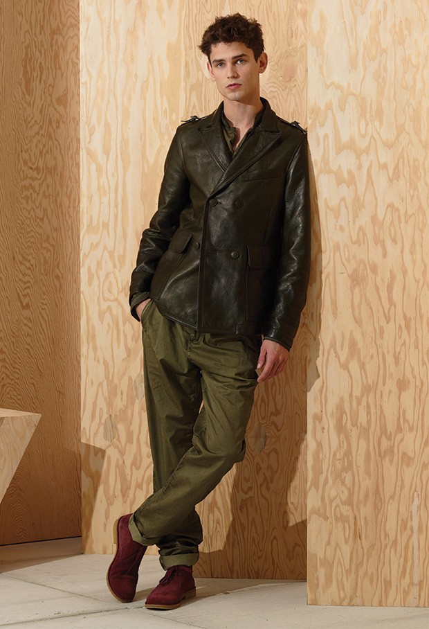 Men-Bottega-Veneta-EF16-Look_03