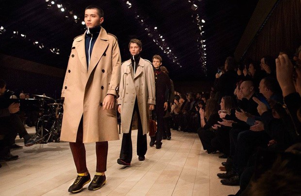 BURBERRY-02