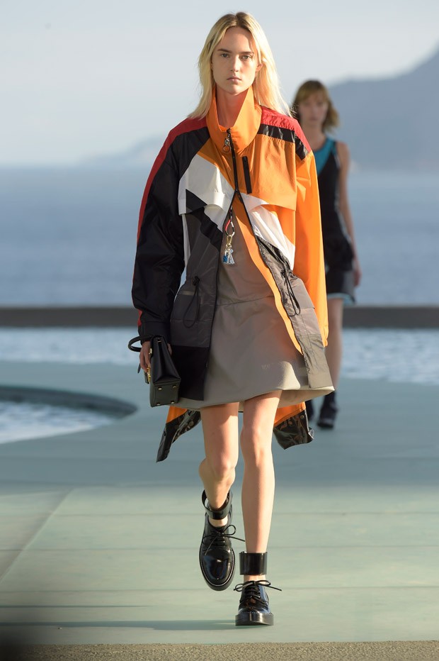 LouisVuitton2017Cruise-23