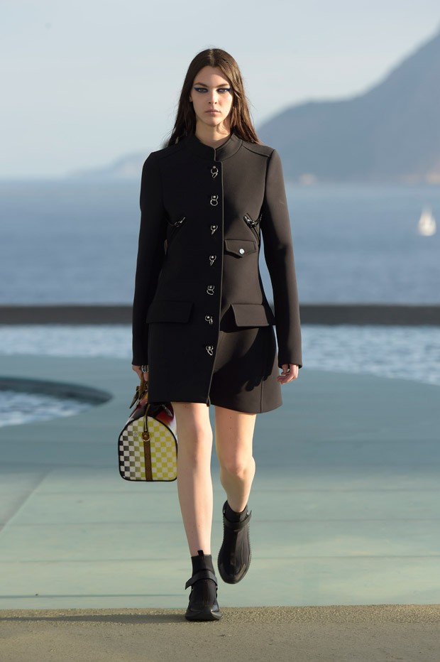 LouisVuitton2017Cruise-29