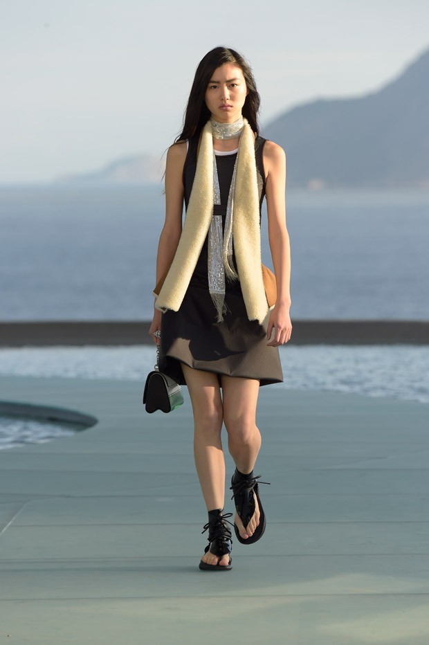 LouisVuitton2017Cruise-36