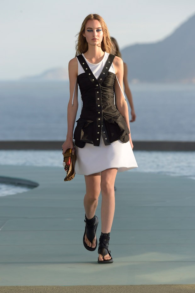 LouisVuitton2017Cruise-38