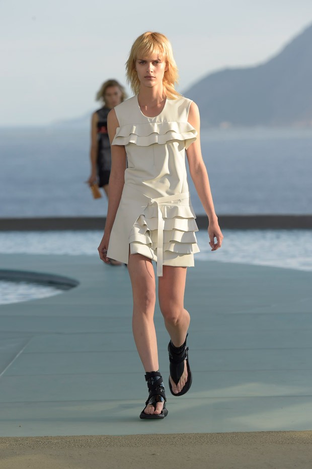 LouisVuitton2017Cruise-41