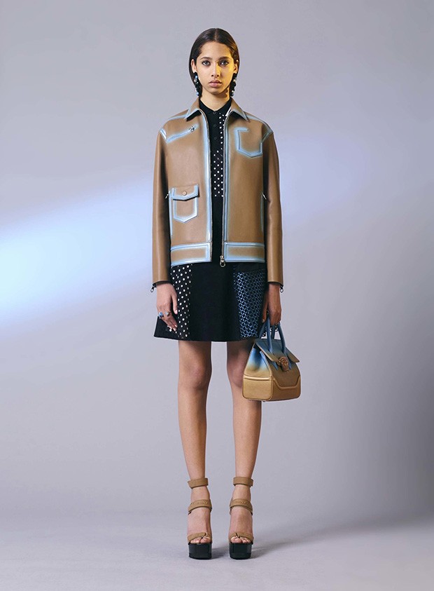 27-versace-resort-17