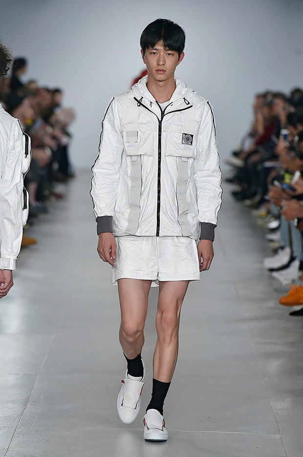 Christopher-Raeburn-ss17-lcm-(2)