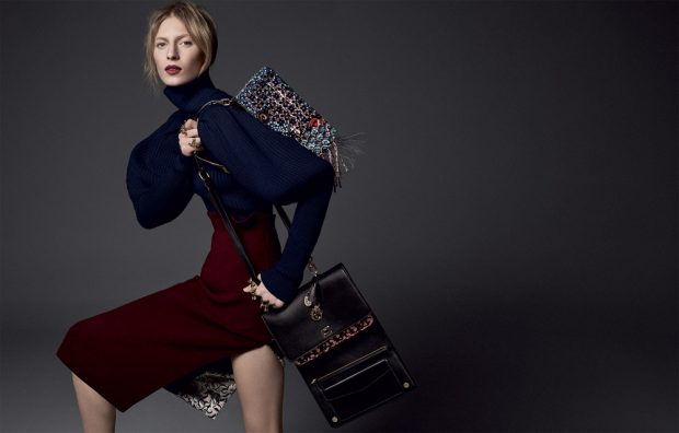 Julia Nobis