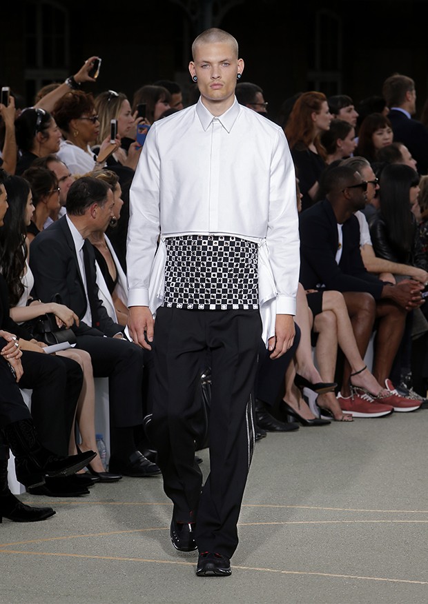 Givenchy ss17 pfw (49)