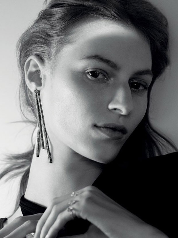 Julia Nobis