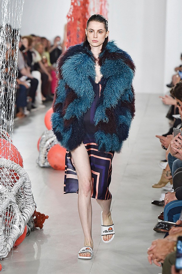 Katie-Eary-lcm-ss17 (11)