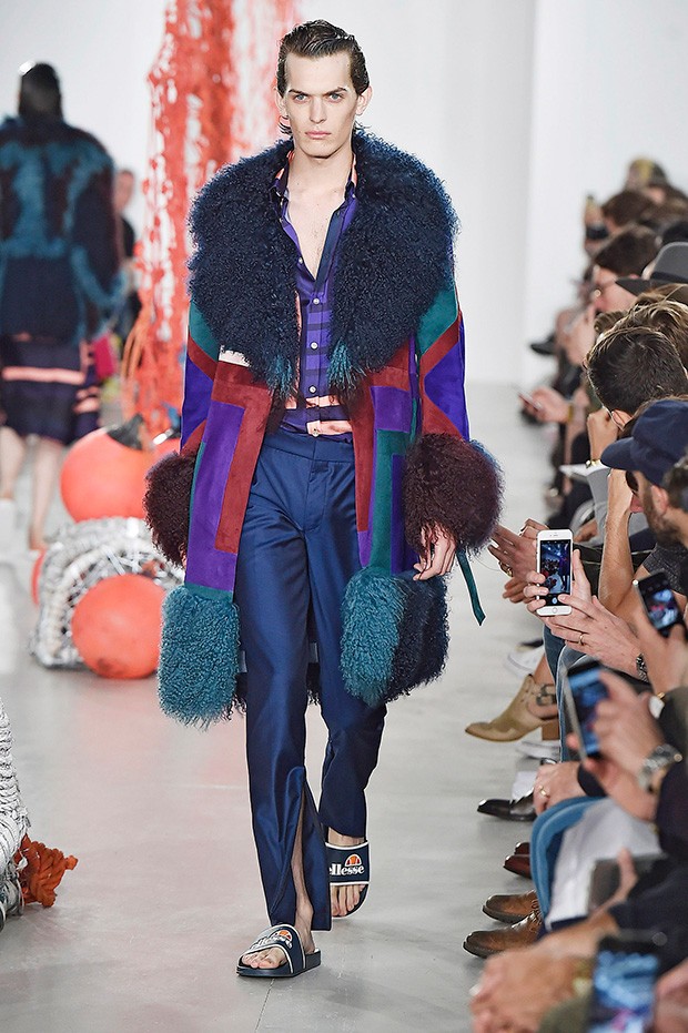 Katie-Eary-lcm-ss17 (12)