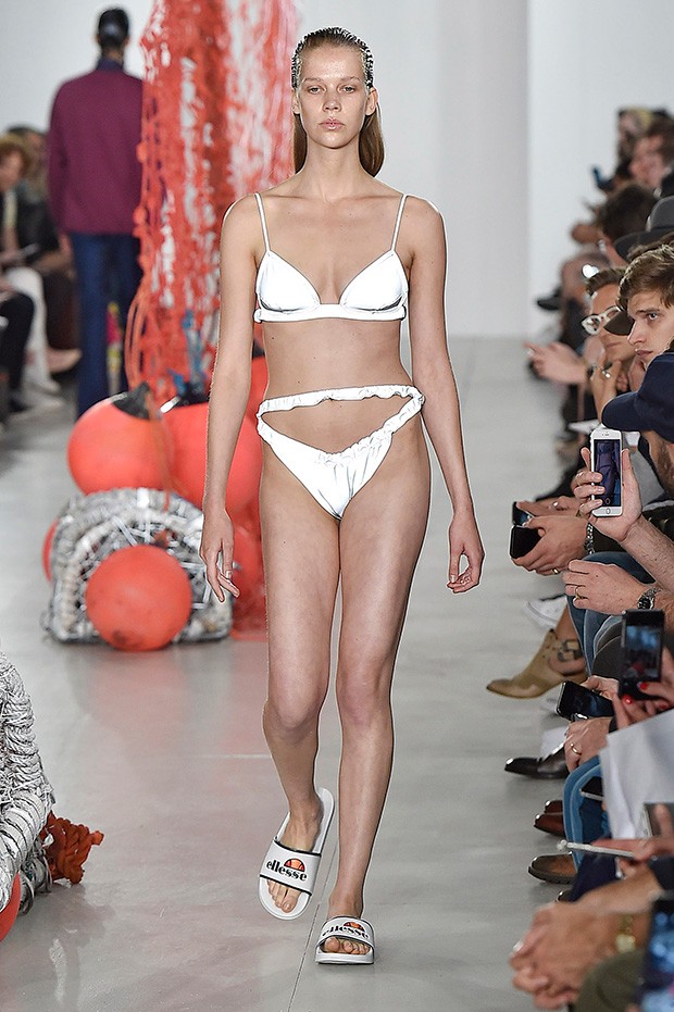 Katie-Eary-lcm-ss17 (14)