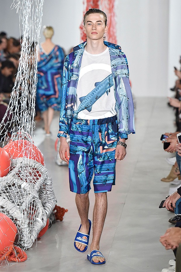 Katie-Eary-lcm-ss17 (17)