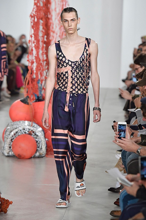 Katie-Eary-lcm-ss17 (9)