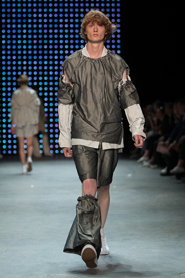 MAN-SS17-Feng-Chen-Wang-003