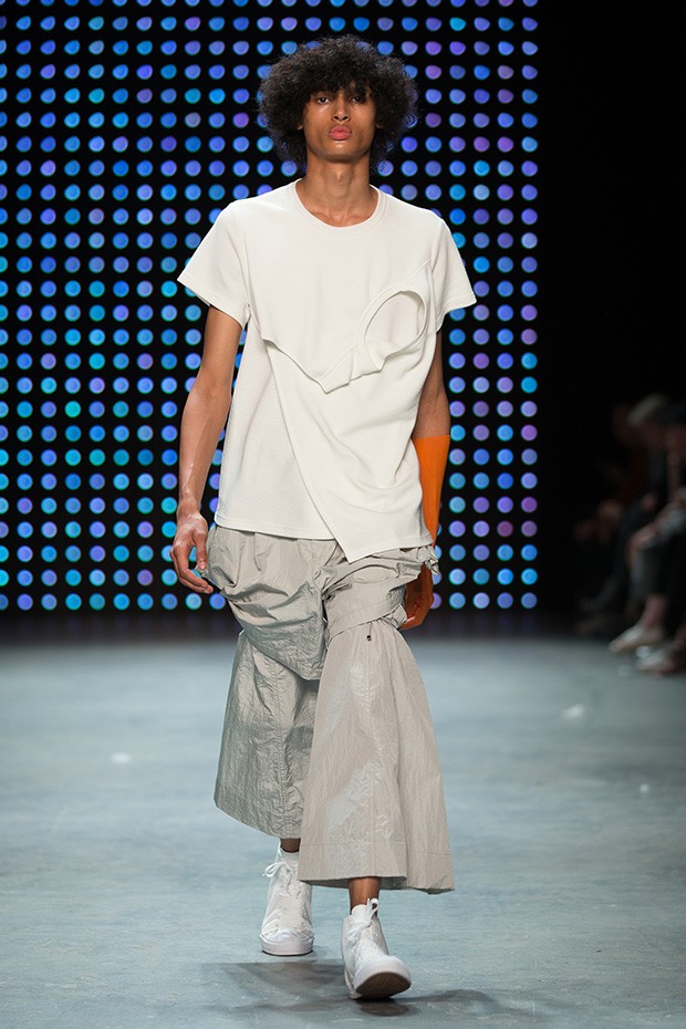 MAN-SS17-Feng-Chen-Wang-005
