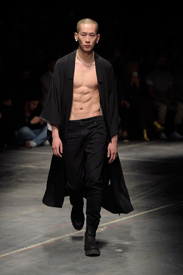 Marcelo-Burlon-ss17-mfw-(3)