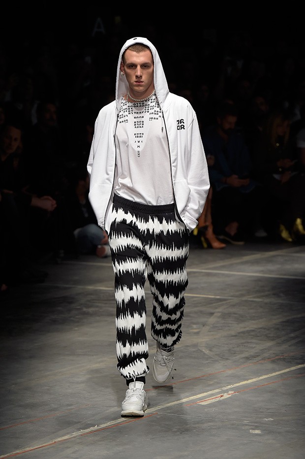 Marcelo-Burlon-ss17-mfw-(60)