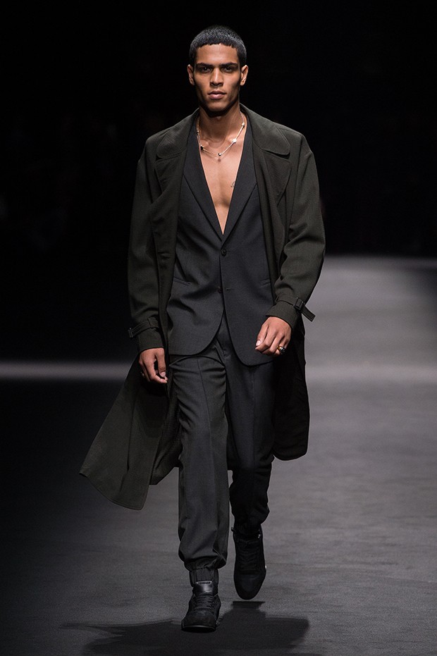 Versace ss17 mfw (2)