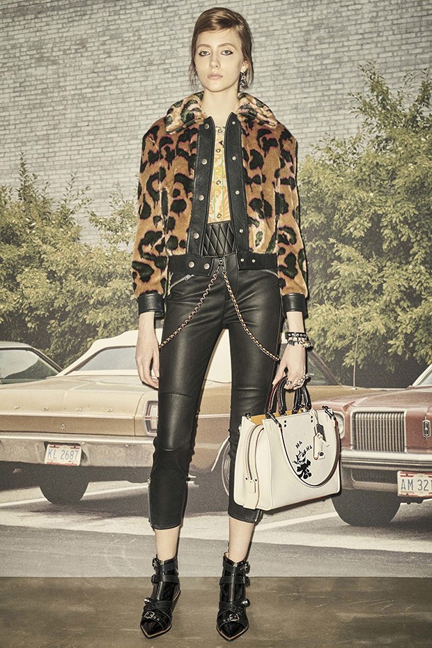 coach 1941 resort 17 (19)