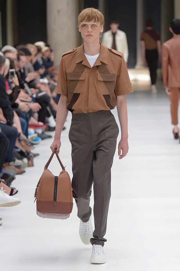 neil-barrett-ss17-mfw-(17)