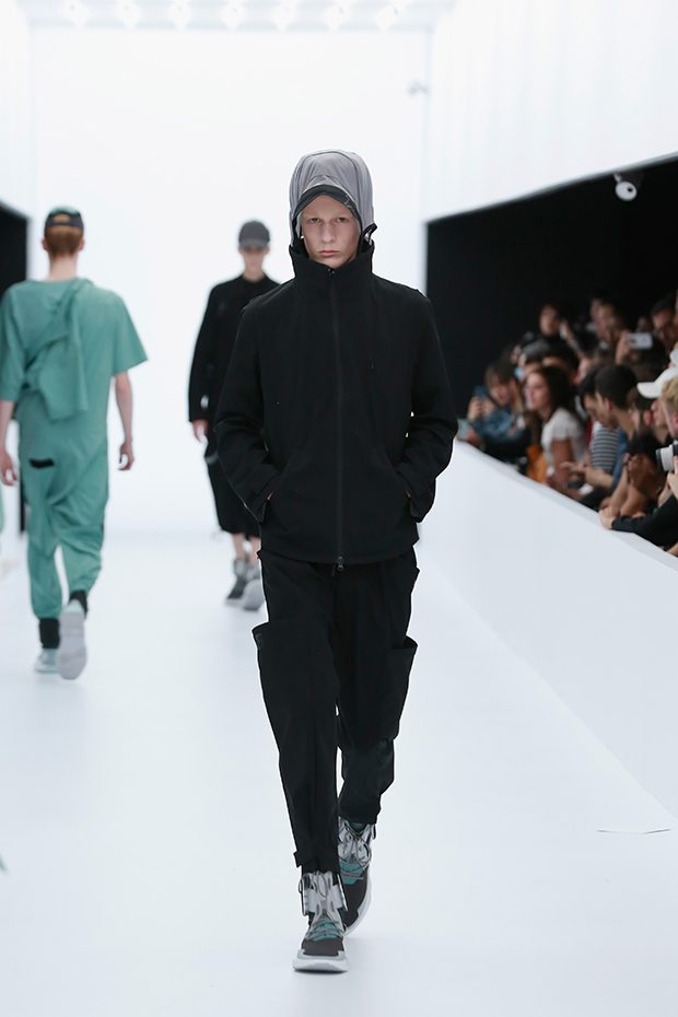 Y-3 SS17 Paris Fashion Week Show