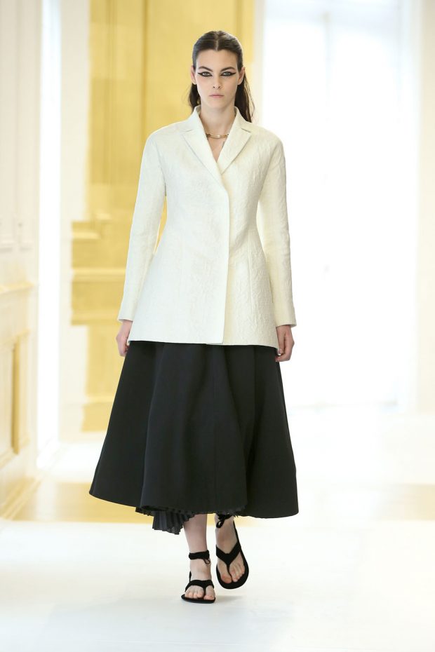 DIOR-C-(7)
