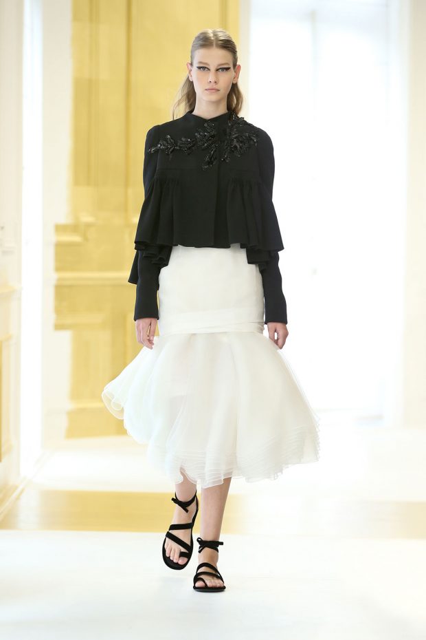 DIOR-C-(8)