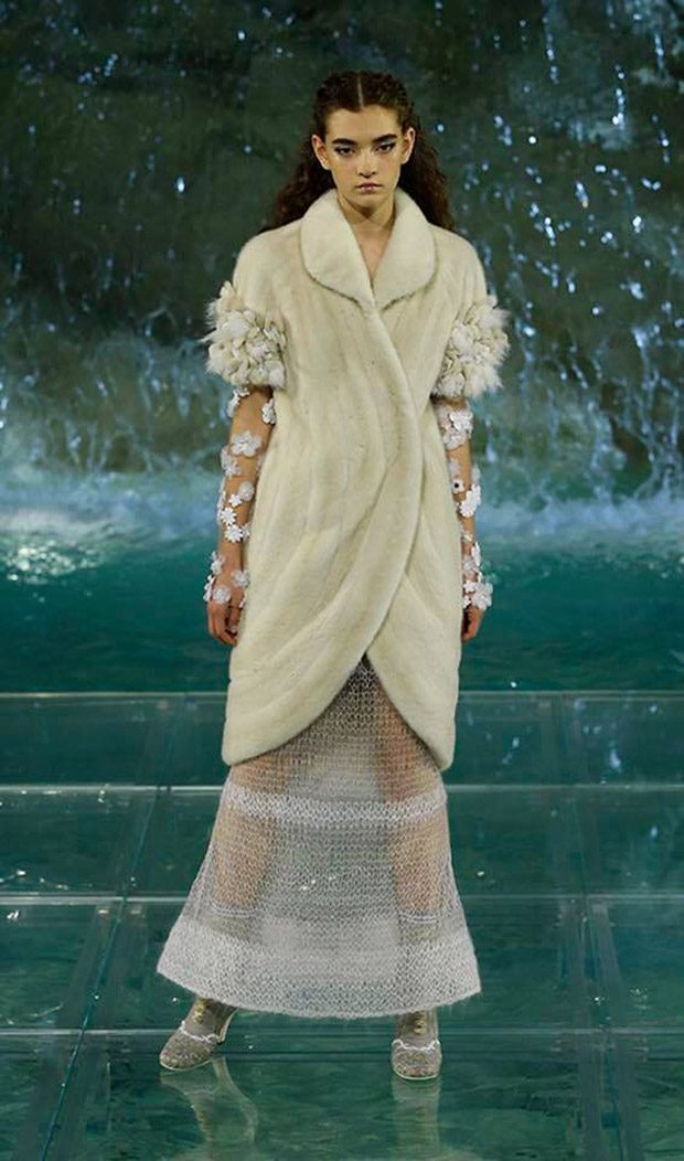 Fendi90-09