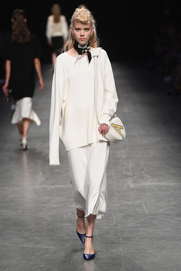 Anteprima - Runway - Milan Fashion Week SS17