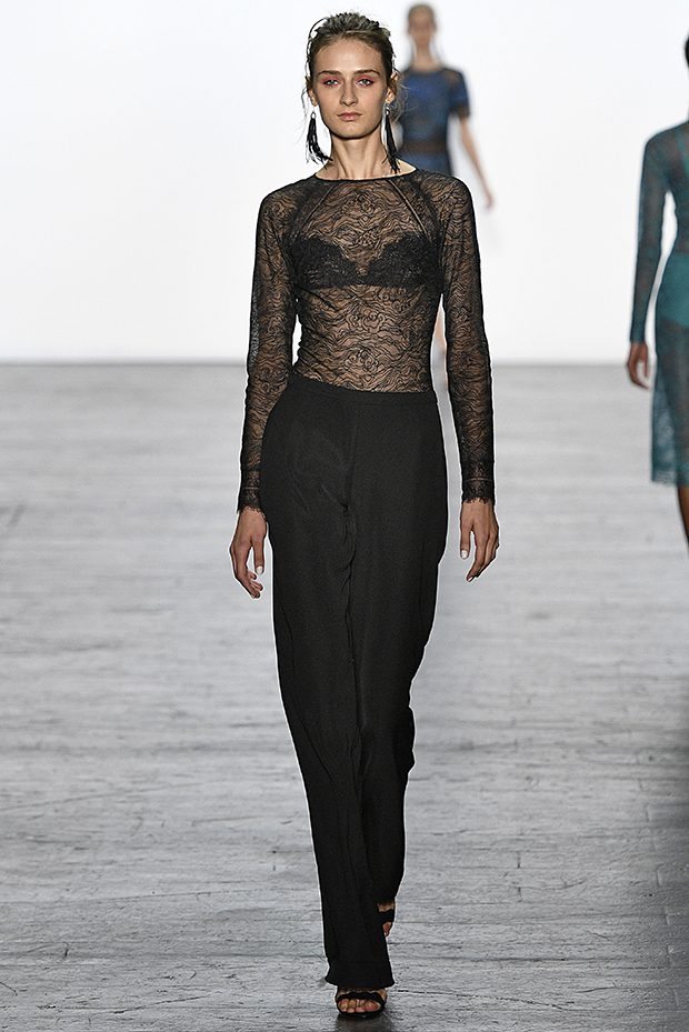 Tadashi Shoji New York RTW Spring Summer 2017 September 2016