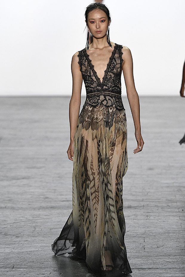 Tadashi Shoji New York RTW Spring Summer 2017 September 2016