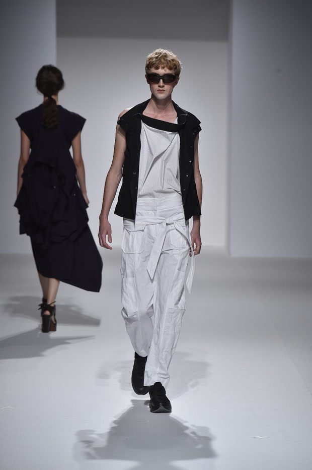 chalayan-11