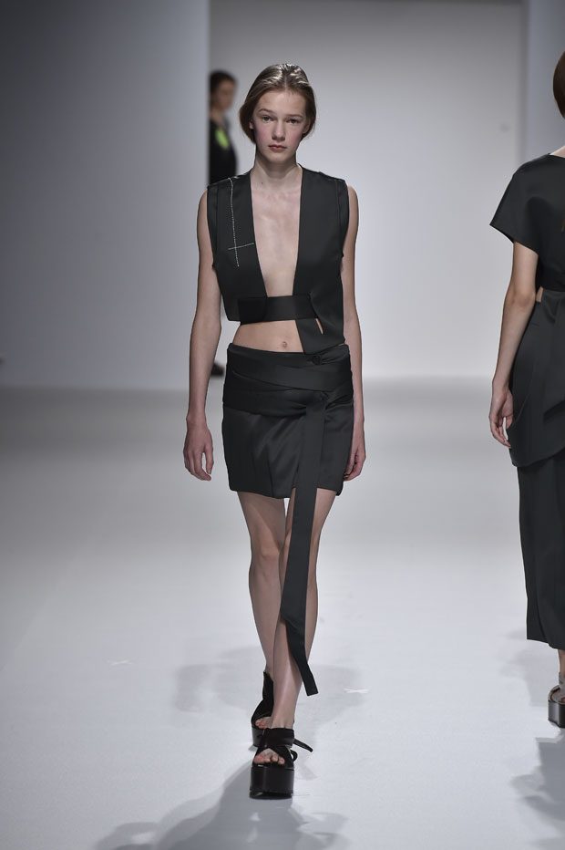 chalayan-27