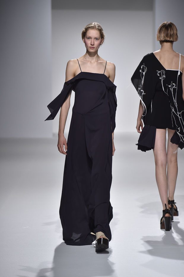 chalayan-41