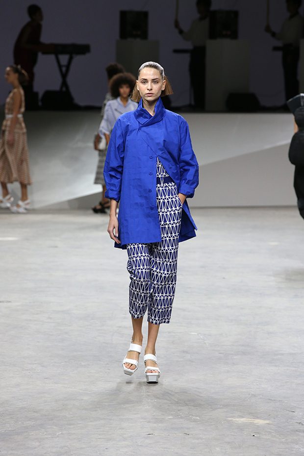 issey-miyake-ss17-pfw-25