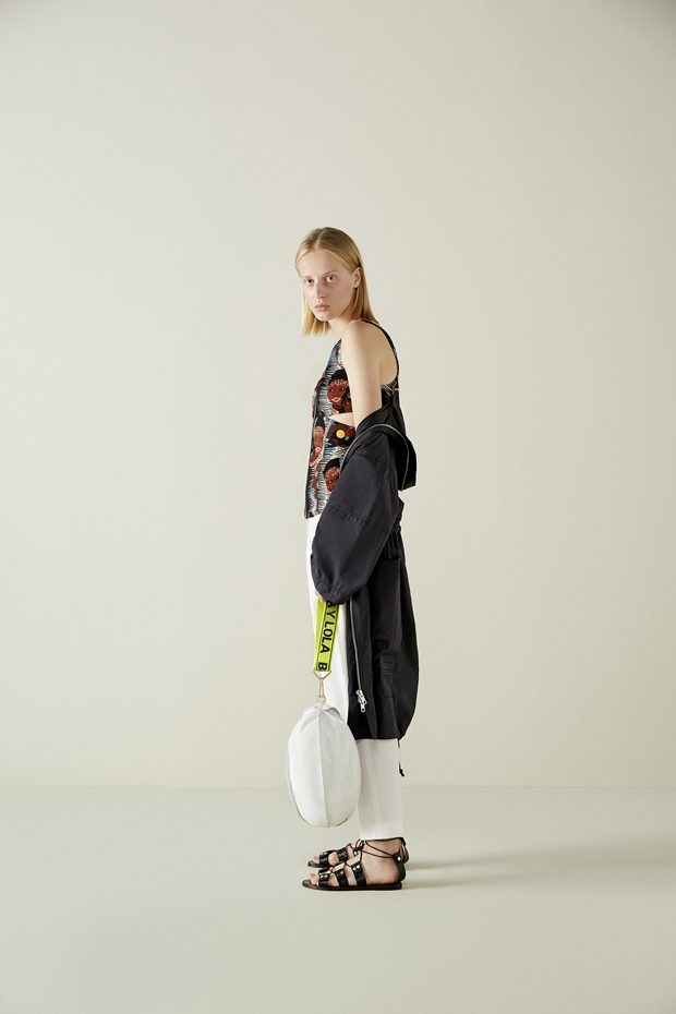 BIMBA Y LOLA Spring Summer 2017 Lookbook Design Scene Fashion, Photography, Style & Design BIMBA Y LOLA Spring Summer 2017 Lookbook Design Scene Fashion, Photography, Style & Design