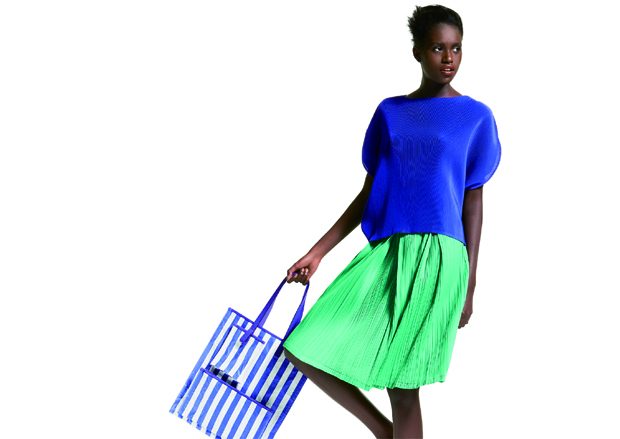 PLEATS PLEASE ISSEY MIYAKE