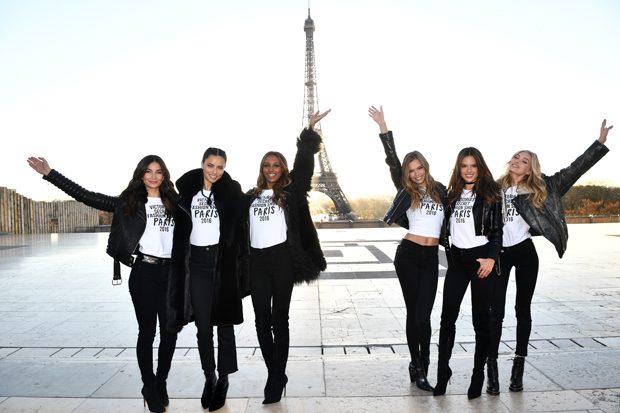 PARIS, FRANCE - NOVEMBER 29: (L-R) Lily Aldridge,Adriana Lima, Jasmine Tookes, Josephine Skriver, Alessandra Ambrosio and Elsa Hosk pose in front of the Eiffel Tower prior the 2016 Victoria's Secret Fashion Show on November 29, 2016 in Paris, France. (Photo by Dimitrios Kambouris/Getty Images for Victoria's Secret)