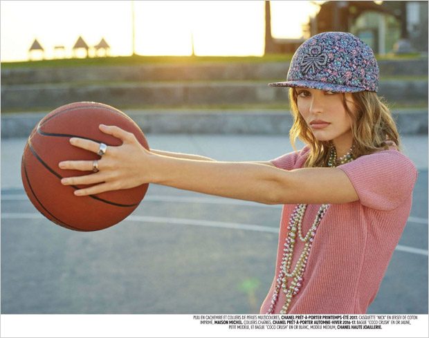 女性情報誌 JaLOUSE Dec 2016 Jan 2017 Lily Rose Depp Lily-Rose Depp Rocks Chanel for Jalouse January 2017 Cover Story