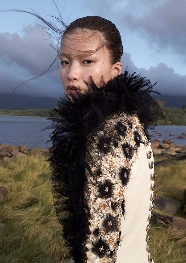 seo yoo jin stuns chanel couture glass magazine seo yoo jin stuns chanel couture glass magazine