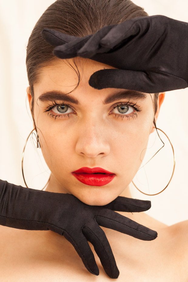 Lola Banet