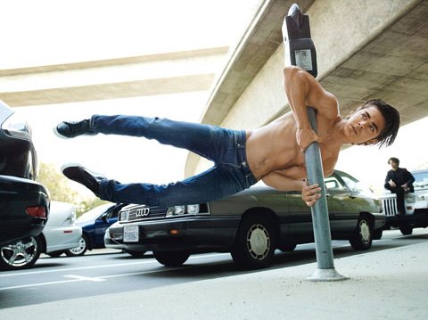 GQ US May 2009 : Zac Efron by Peggy Sirota