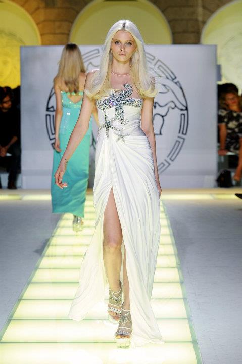 Versace Womenswear Spring Summer 2012 Collection