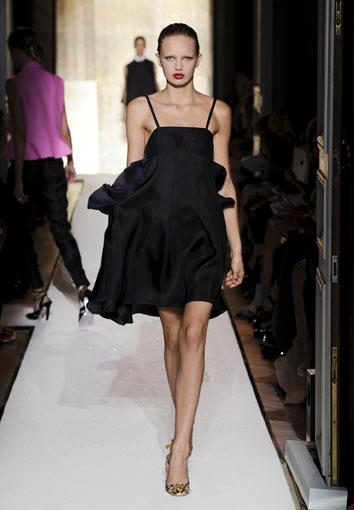 Yves Saint Laurent Womenswear Spring Summer 2012 Collection