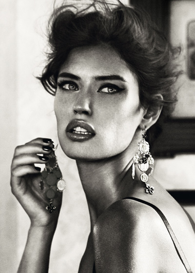 Bianca Balti for Dolce & Gabbana Jewelry Fall Winter 