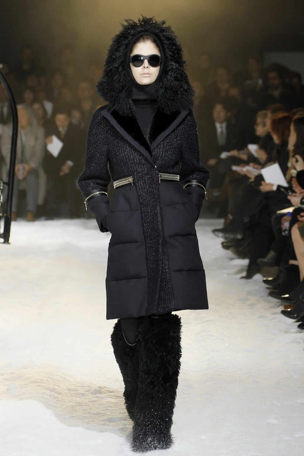 Moncler Gamme Rouge Fall Winter 2012.13 Womenswear Collection